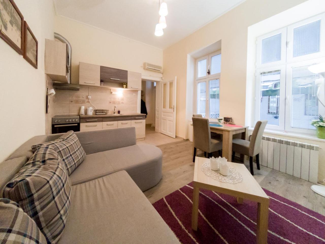 Apartment Ema Белград Экстерьер фото